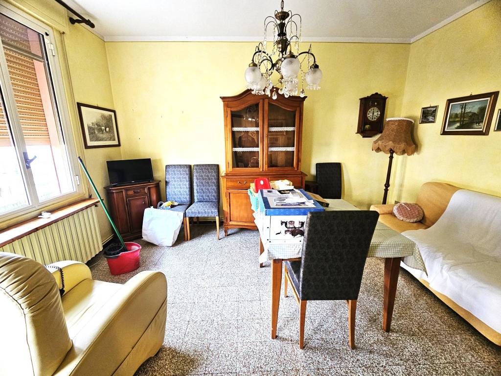 Appartamento a Guastalla in Via Luigi Gonzaga - Foto 3