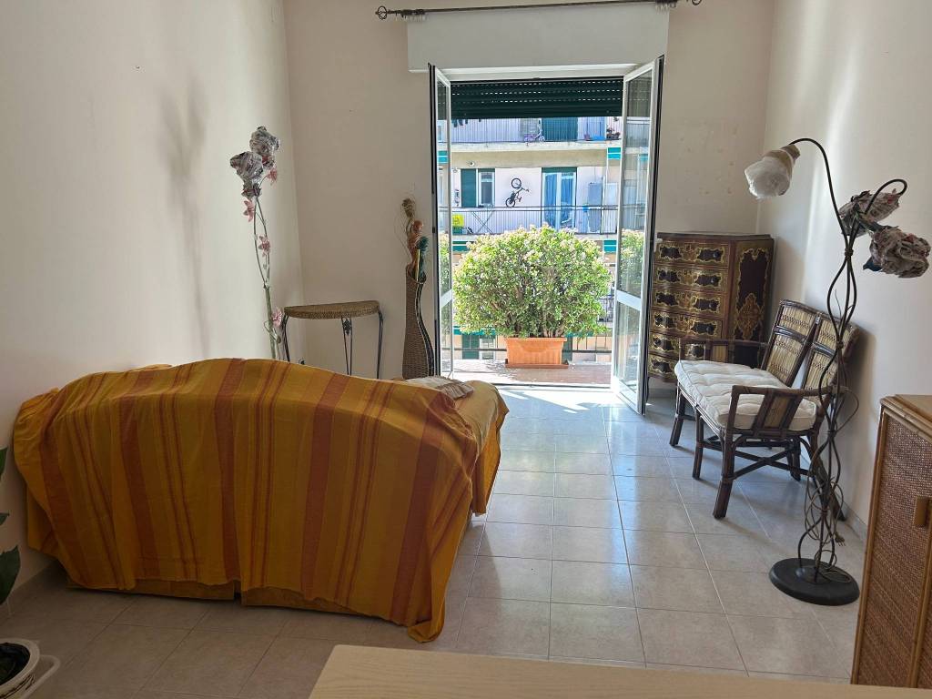 Appartamento a Genova in Via Bartolomeo Carrea - Foto 3
