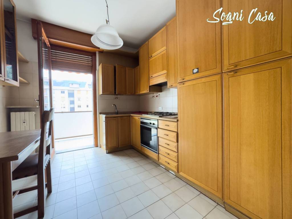 Appartamento a Borgosesia in Via Roma - Foto 5