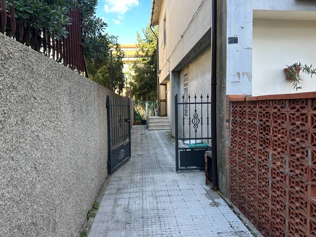 Appartamento a Castelfidardo in Via Dante Alighieri, 67 - Foto 4