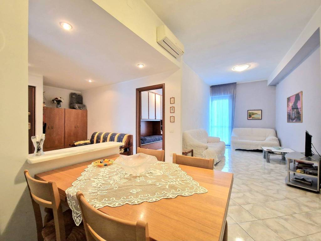 Appartamento a Quartu sant'elena in Via Zara, 35 - Foto 5