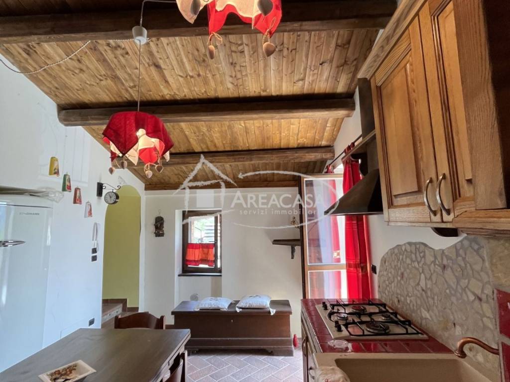 Casa indipendente a Acquasanta terme in Frazione Fleno - Foto 4