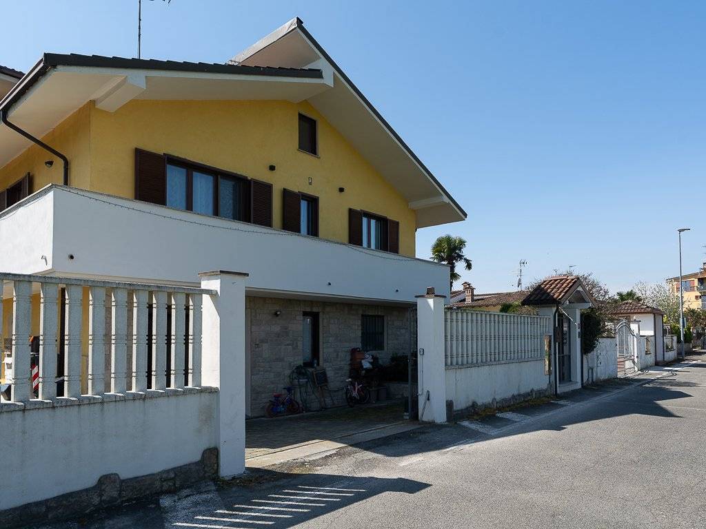 Villa a Casalnoceto in Via Gavino Lugano - Foto 2