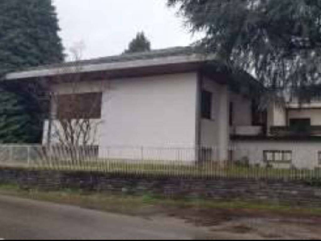 Immobile a Carnago in Via Adua 7 - Foto 2