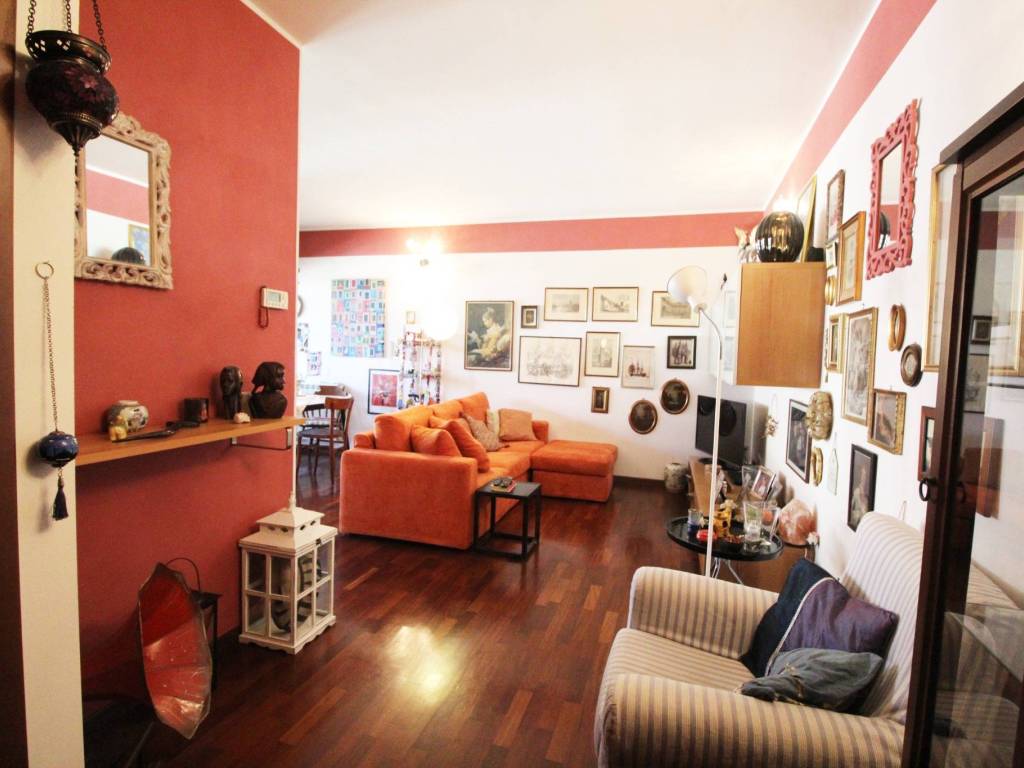 Appartamento a Marnate in Via Roma, 11 - Foto 2