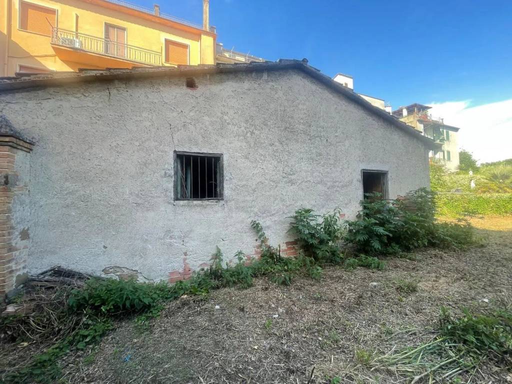 Rustico / casale a Marta in Via Del Giardinetto S.N.C. - Foto 4