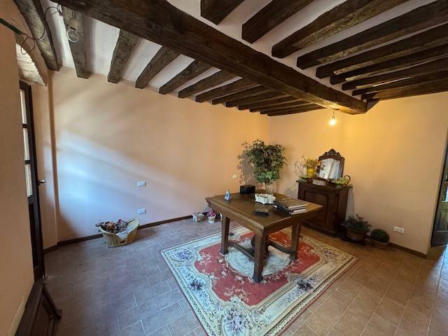 Appartamento a Cremona in Via Francesco Robolotti, 3 - Foto 4