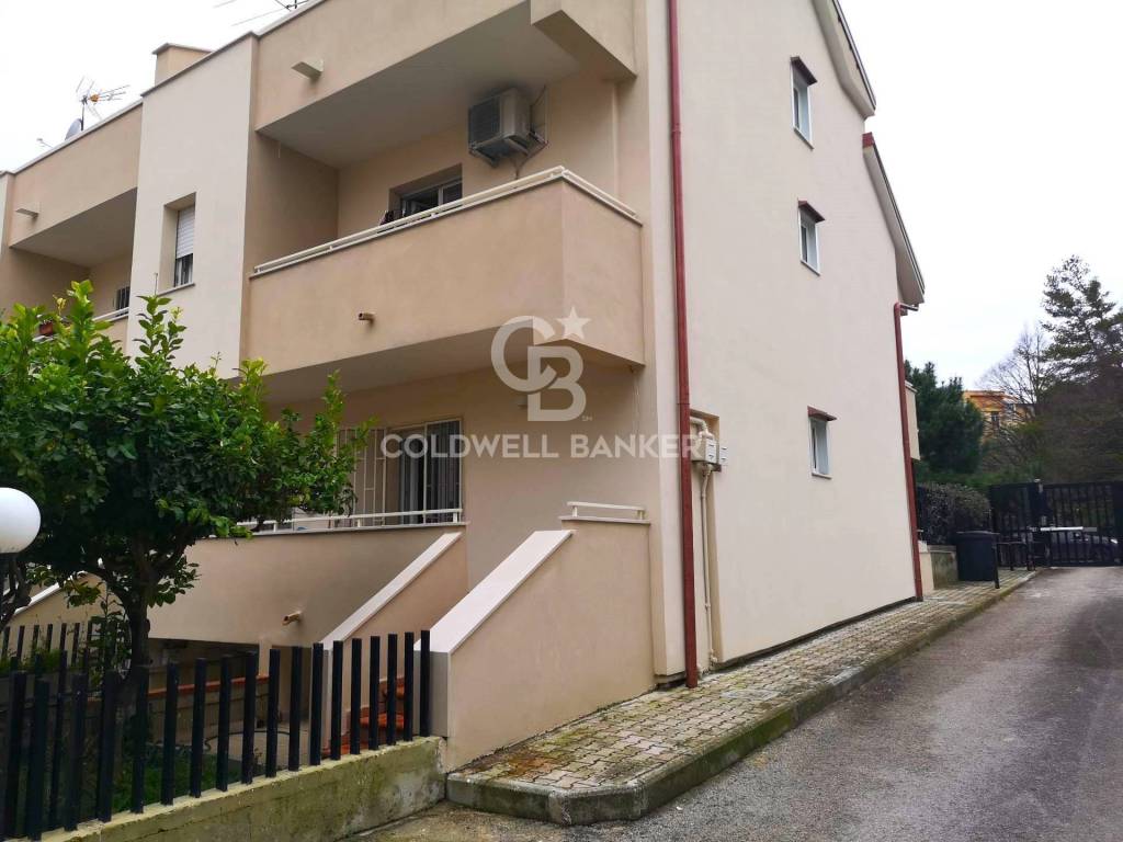 Villa a Caserta in via L. pasteur, 22 - Foto 2