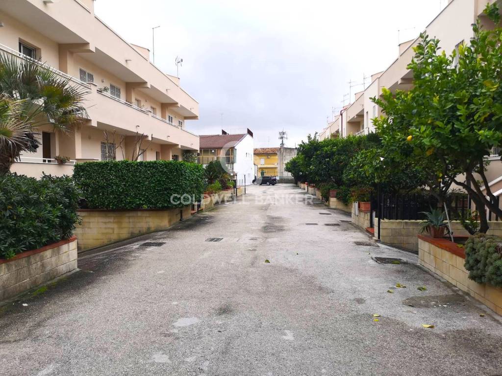 Villa a Caserta in via L. pasteur, 22 - Foto 4