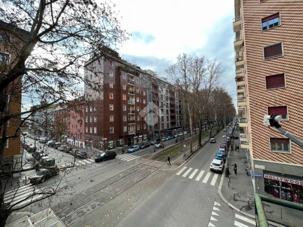 Appartamento a Milano in Via Giambellino, 40 - Foto 2