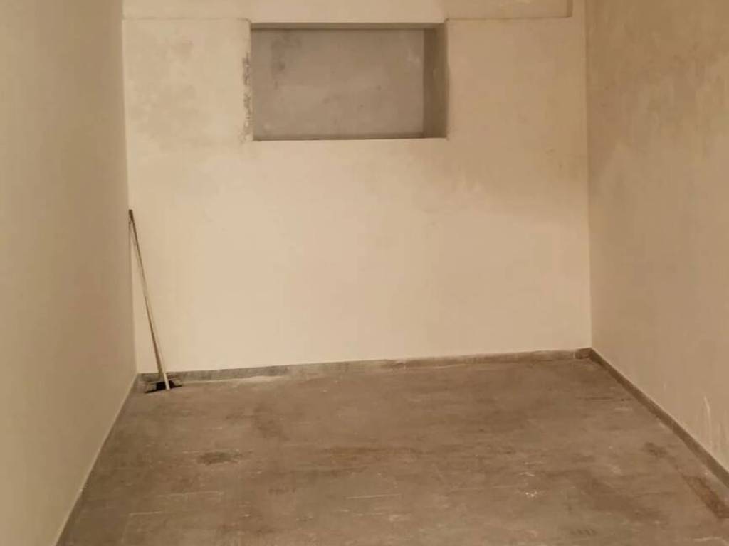 Box / garage a Salerno in Via Clemente Mauro, 34 - Foto 5