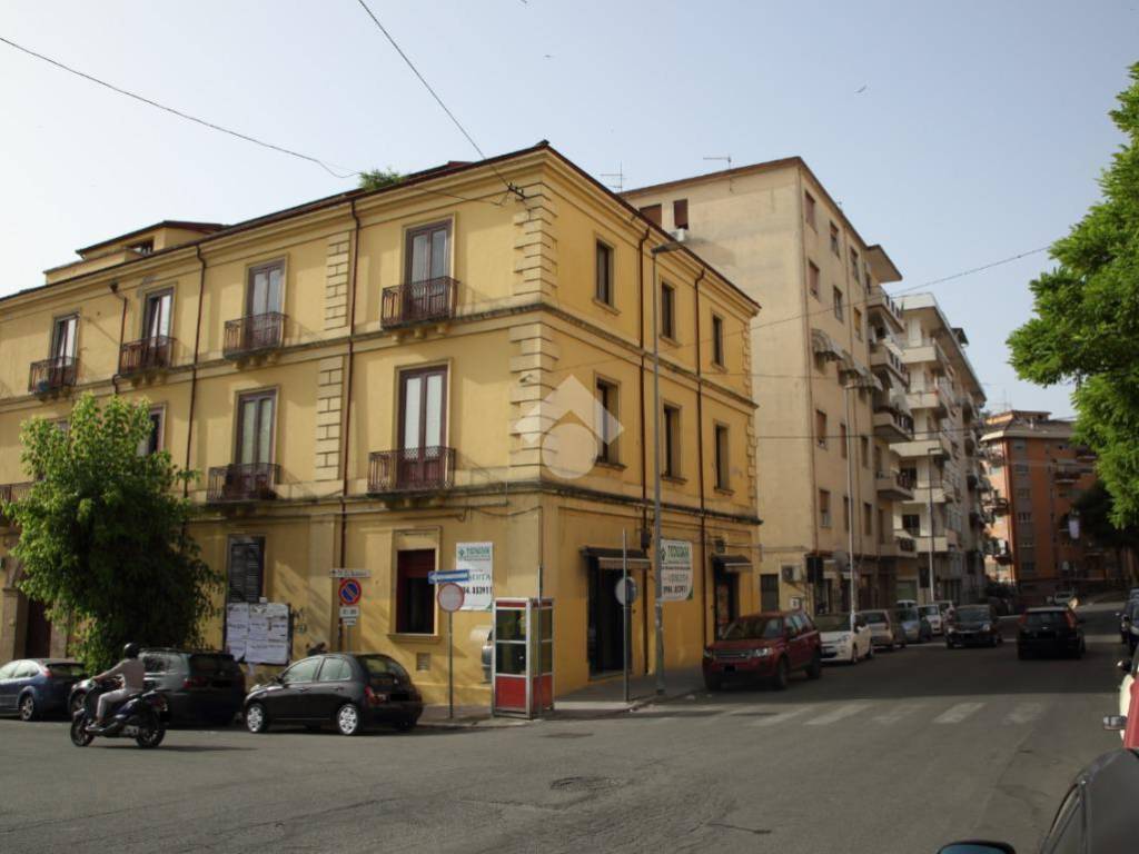 Box / garage a Cosenza in via Romualdo Montagna, 3 - Foto 5
