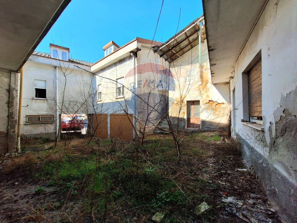 Rustico / casale a Sumirago - Foto 3