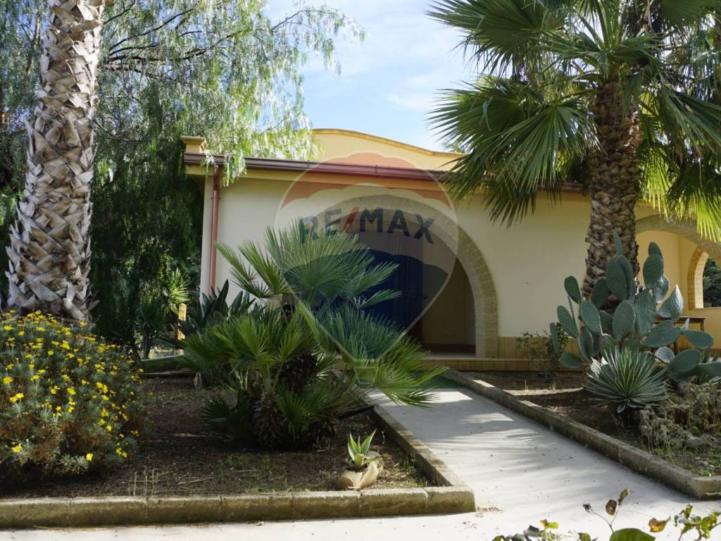 Villa a Vieste in Località Palude Mezzane - Foto 2