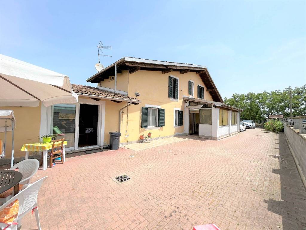 Villa a Alessandria in Via Carentino - Foto 2