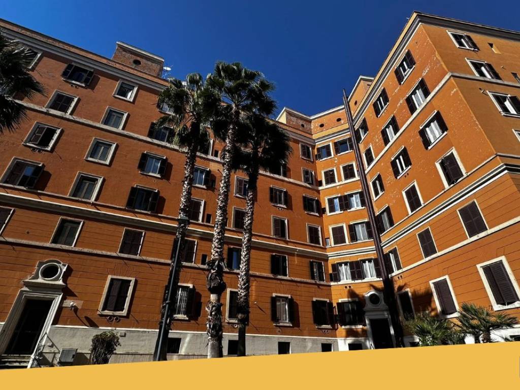 Appartamento a Roma in Via La Spezia, 34 - Foto 1