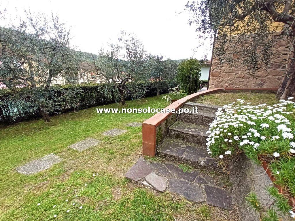 Villa a Vaiano in Via Alcide De Gasperi - Foto 2