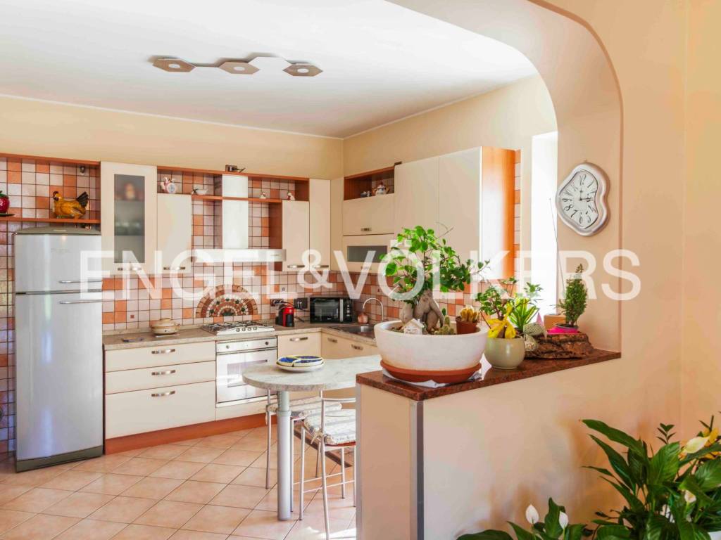 Villa a Castagnito in Via Serra - Foto 3