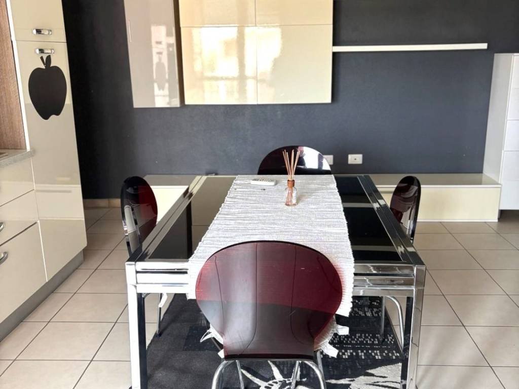 Appartamento a Uta in Via Francesco Sanna - Foto 4