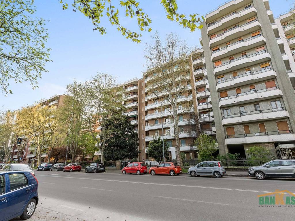 Appartamento a Bresso in Viale Achille Grandi, 19 - Foto 1