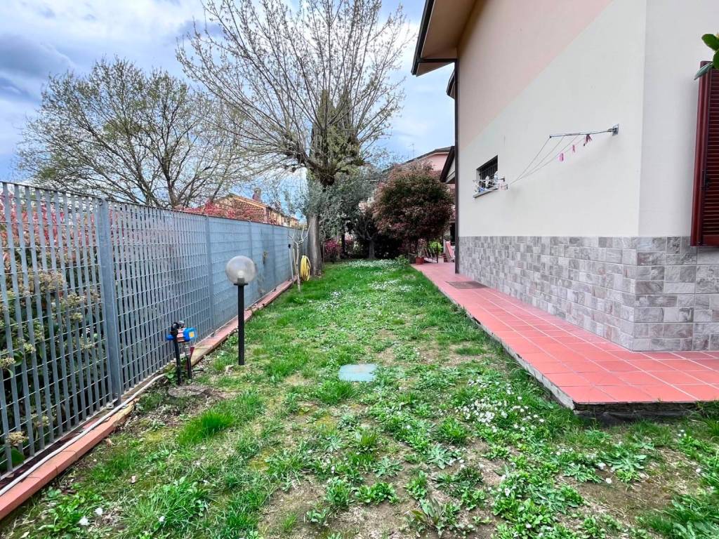 Villa a Buggiano in Via Arturo Toscanini - Foto 5