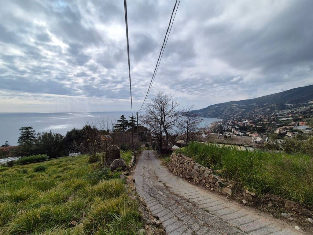 Terreno a Ospedaletti - Foto 2