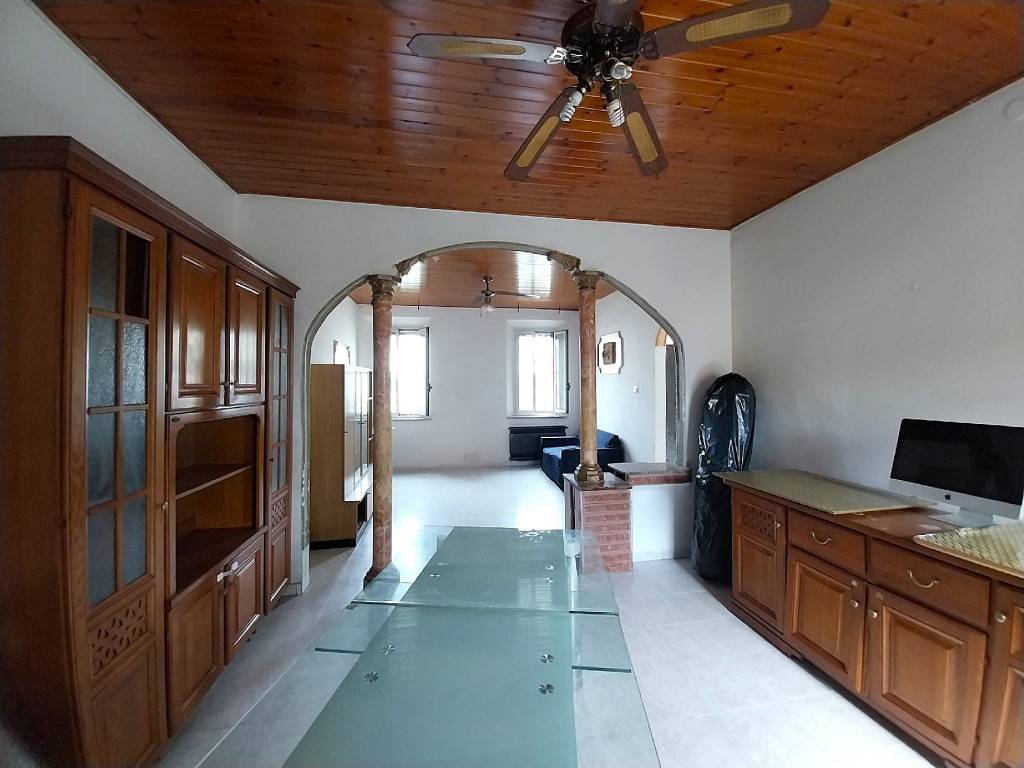 Villa a Bondeno in viale Passardi, 64 - Foto 3