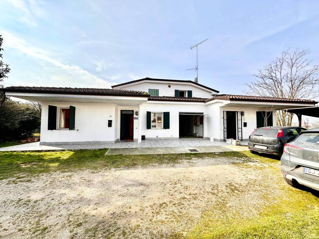 Villa a San possidonio in Via Malcantone - Foto 2