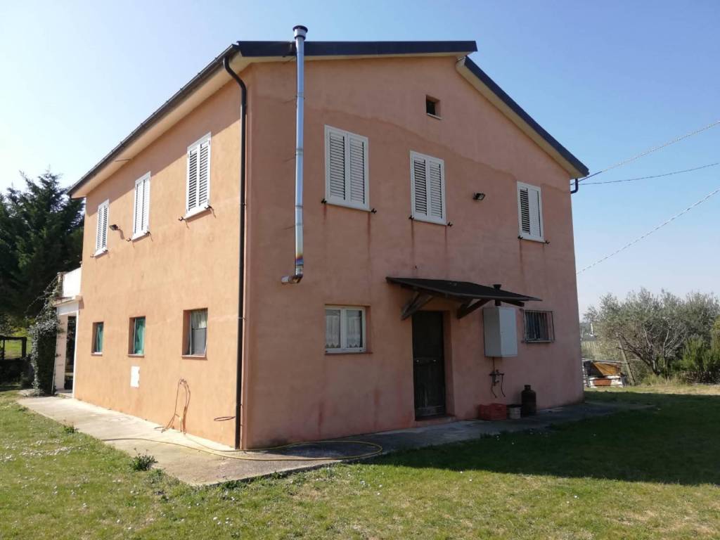 Rustico / casale a Monsampolo del tronto in Contrada San Giovanni - Foto 4