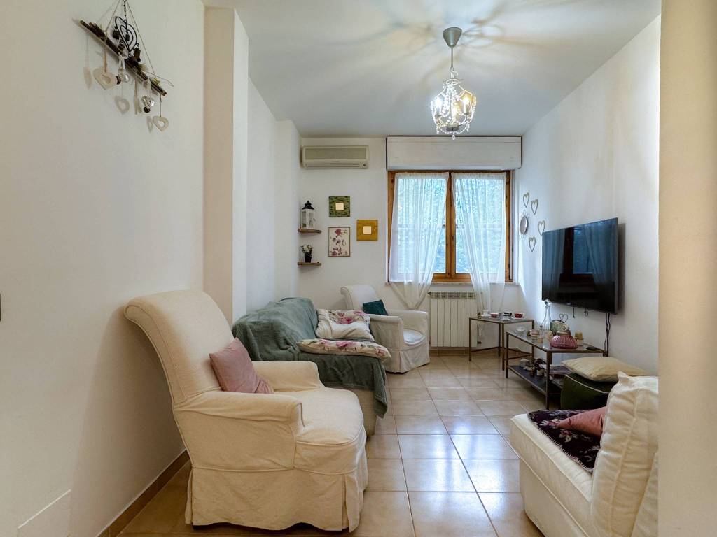 Appartamento a Siena in Via Manfredi di Svevia - Foto 3