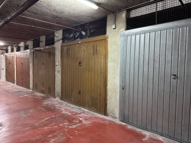 Box / garage a Perugia in Via Romeo Gallenga, 80 - Foto 5
