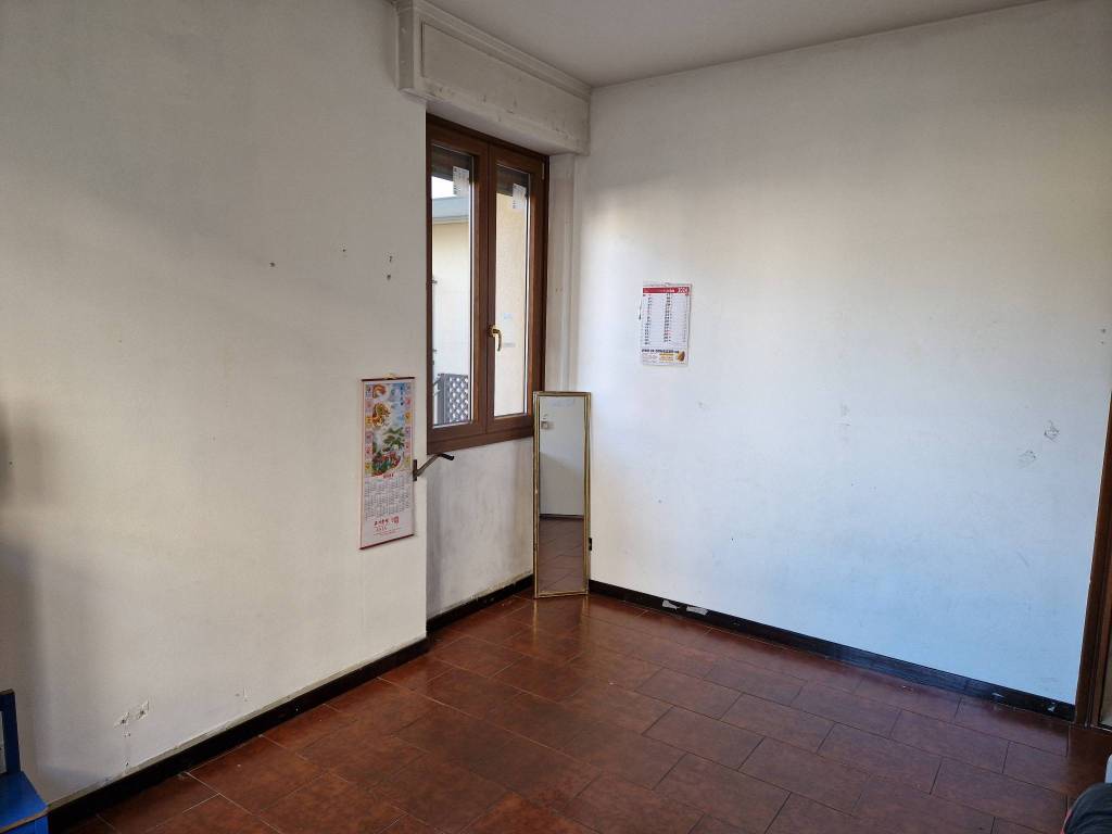 Appartamento a Busto arsizio in Via Luigi Galvani, 27 - Foto 4