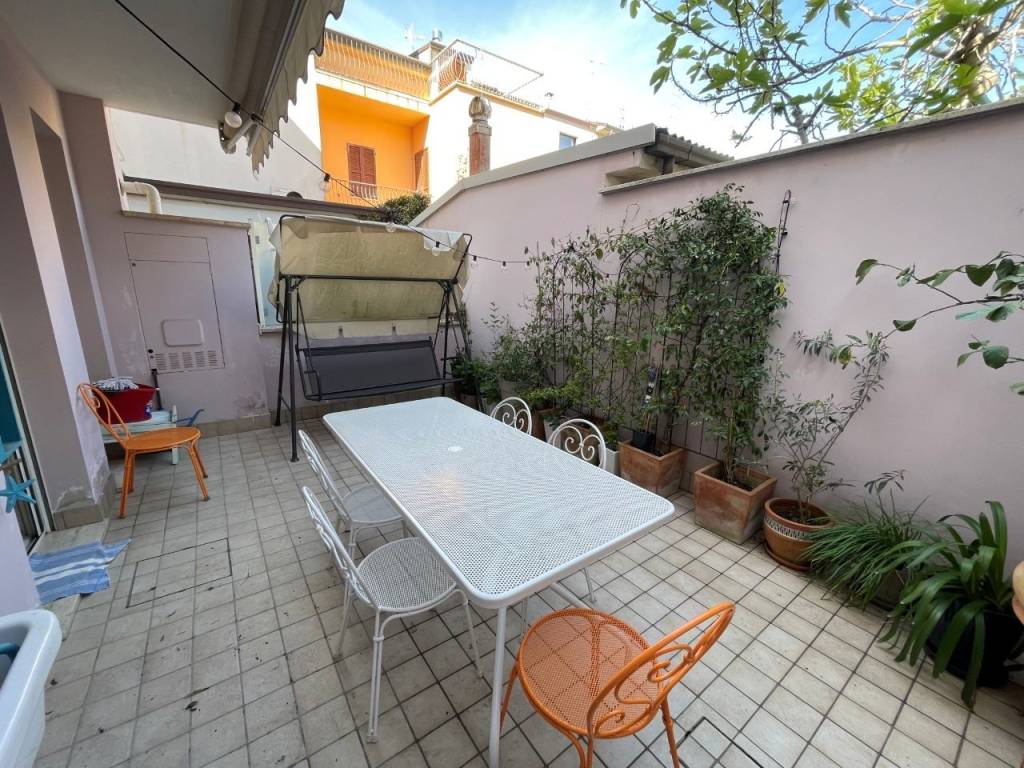 Appartamento a Civitanova marche in Via Carso, 12 - Foto 2