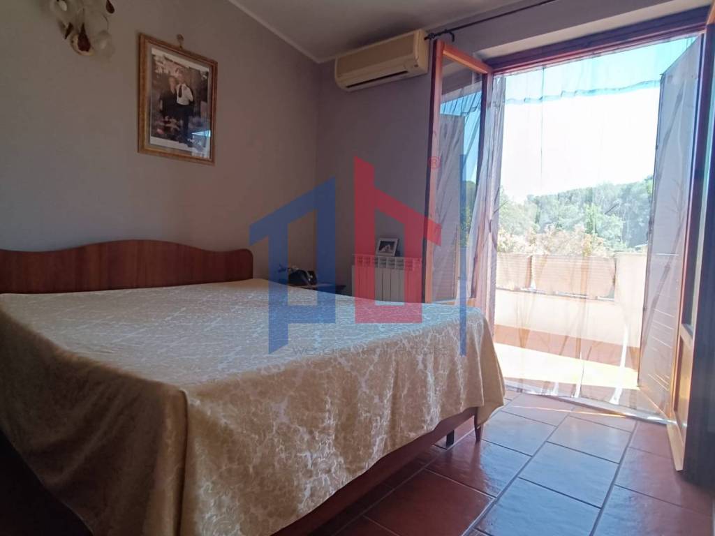 Villa a Aprilia in VIA DEI CIGNI - Foto 5