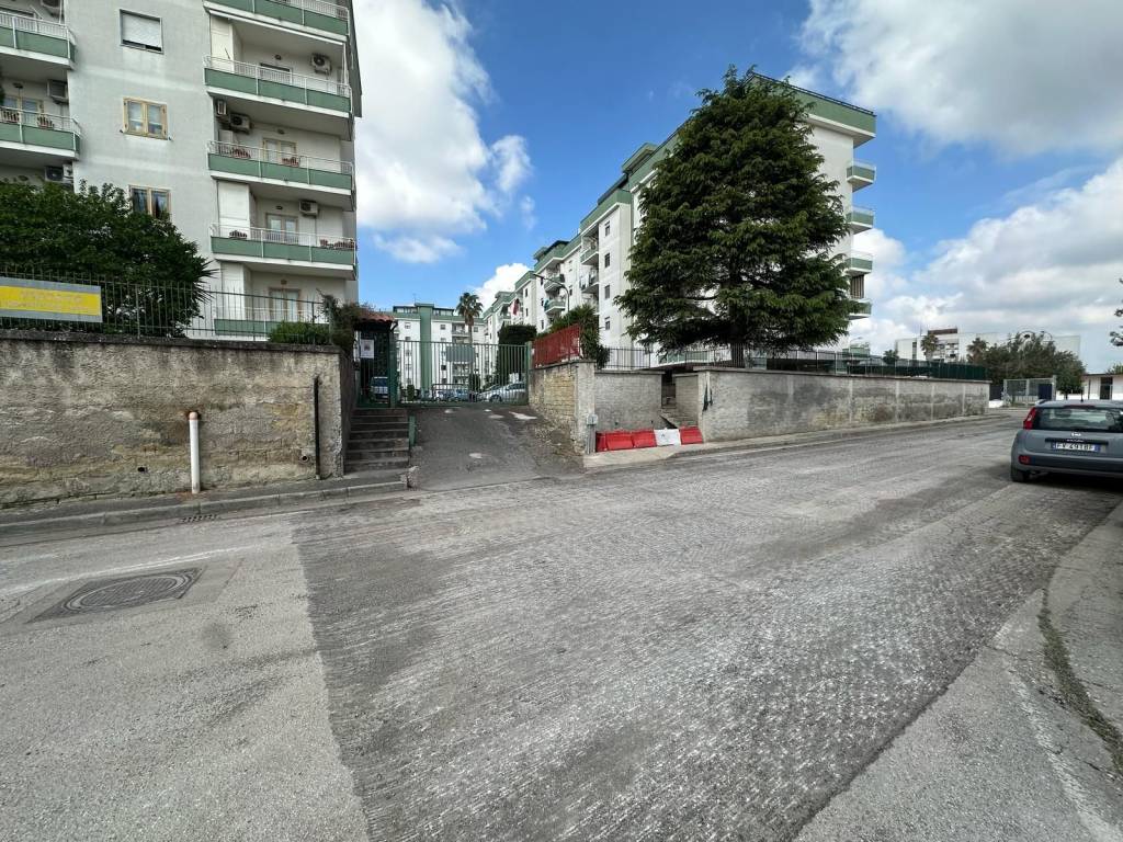 Box / garage a Giugliano in campania in Via Campopannone - Foto 4