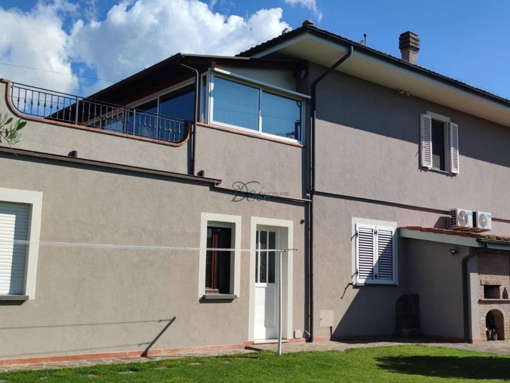 Villa a Porcari - Foto 2