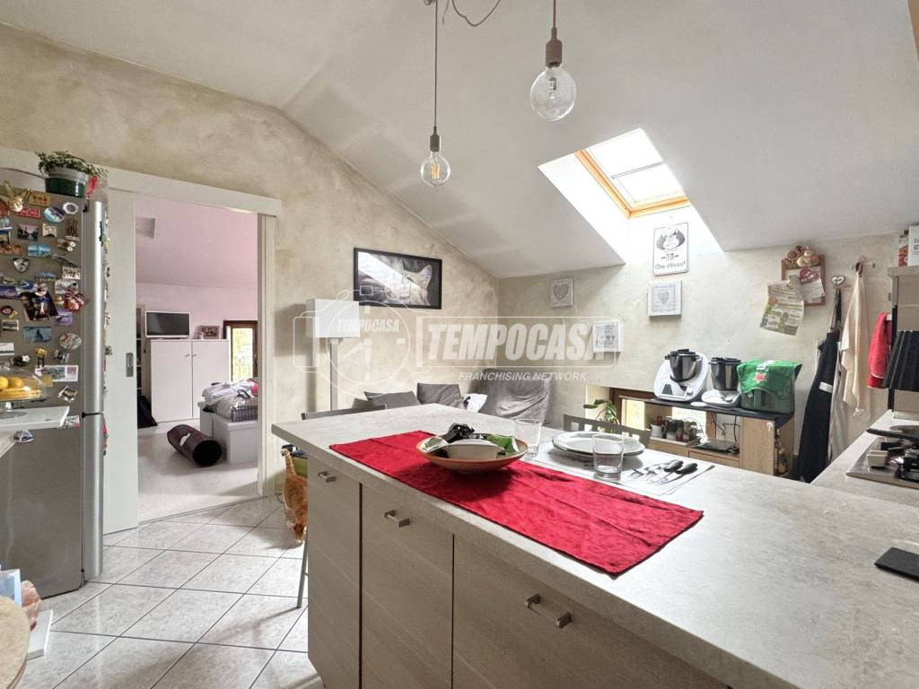 Appartamento a Biella in Via Lorenzo Cucco - Foto 3