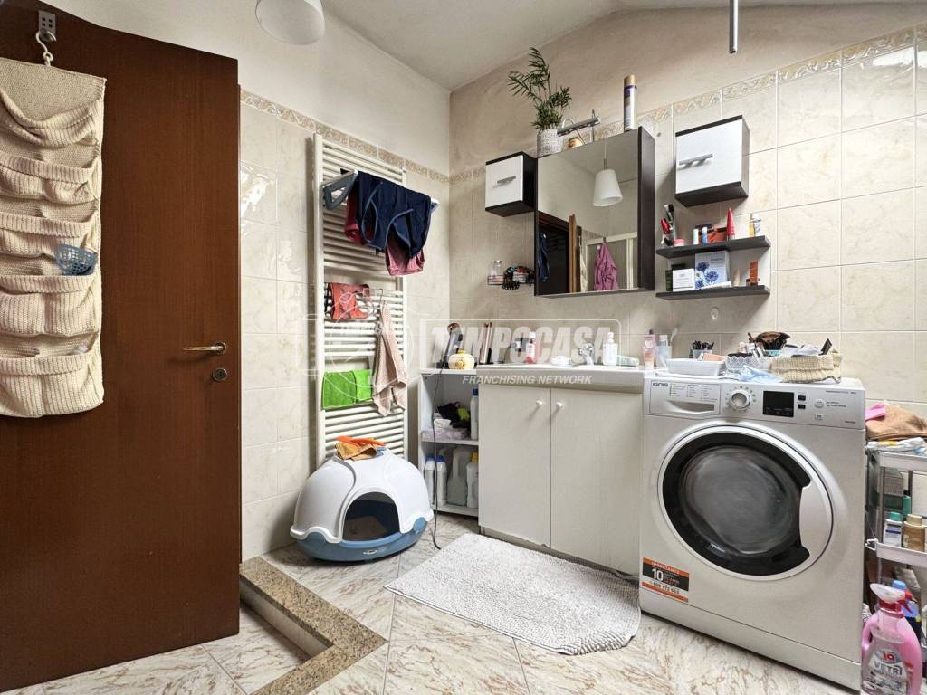 Appartamento a Biella in Via Lorenzo Cucco - Foto 5