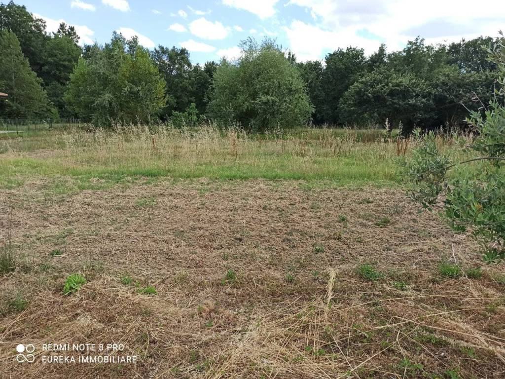 Terreno a Castiglione del lago in Via Soccorso - Foto 3