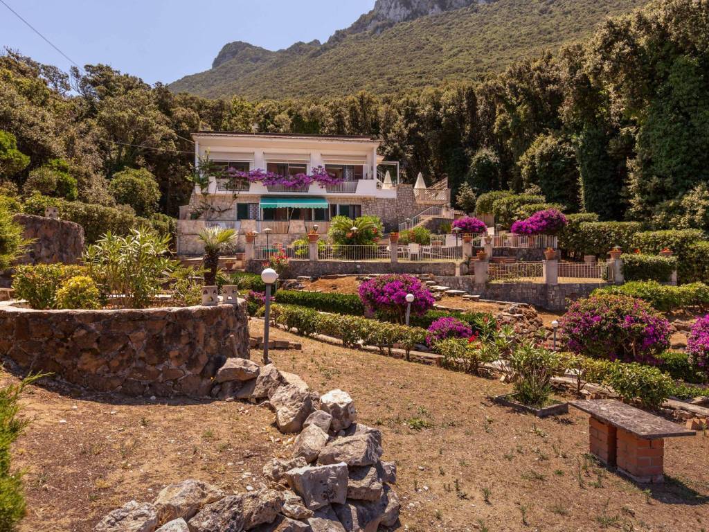 Villa a San felice circeo in Via Torre Paola - Foto 3