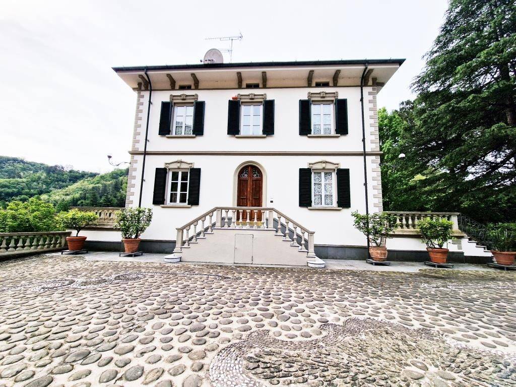 Villa a Bagni di lucca in Via Val di Lima - Foto 4