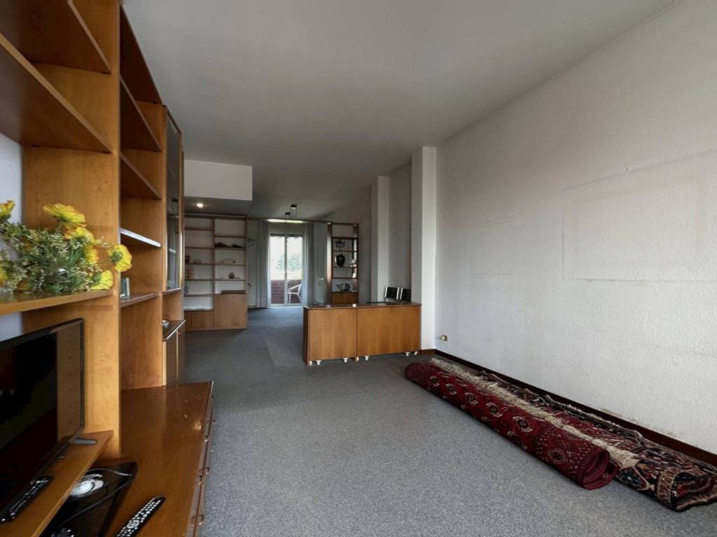 Appartamento a Verbania in Via Vittorio Veneto 127 - Foto 3