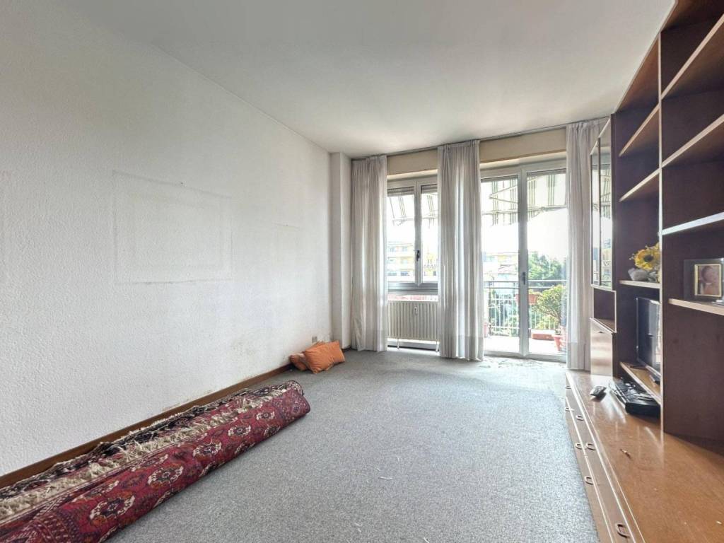Appartamento a Verbania in Via Vittorio Veneto 127 - Foto 4