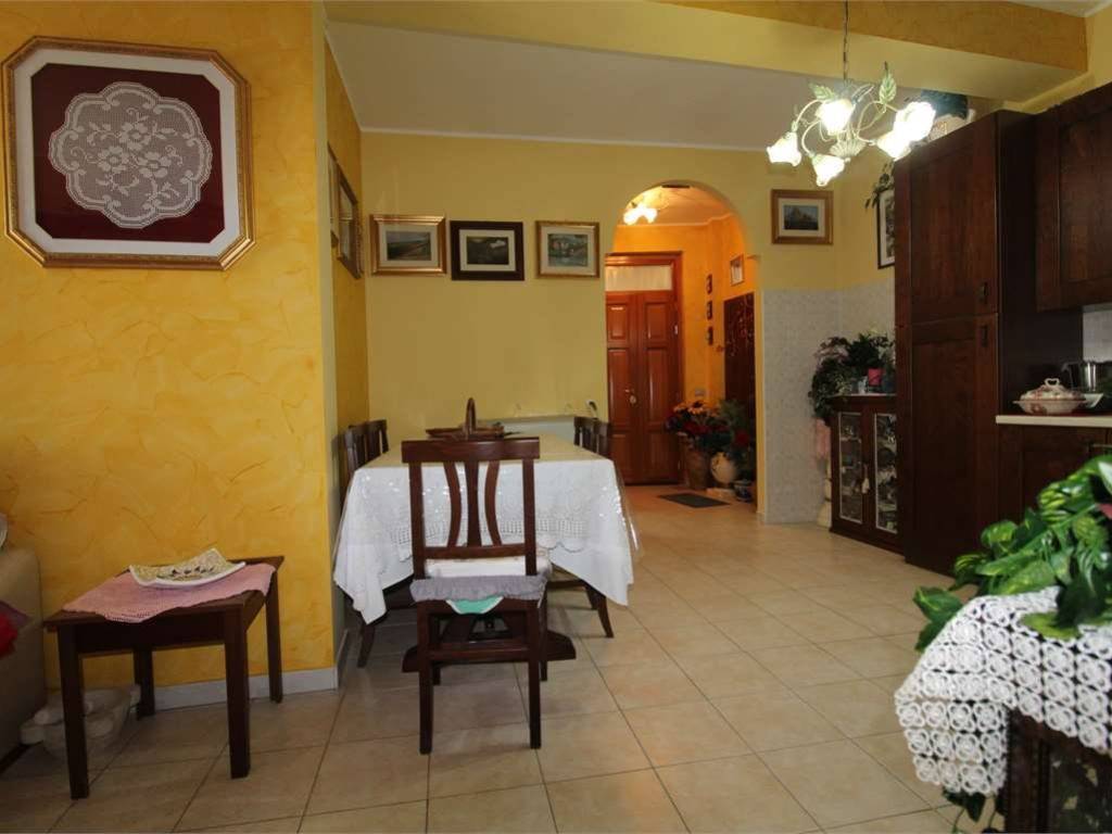 Appartamento a Muro lucano in VIA FRATELLI ROSSELLI - Foto 4