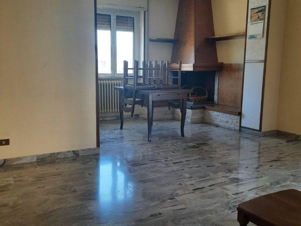 Appartamento a Ceccano in Via del Boschetto - Foto 2