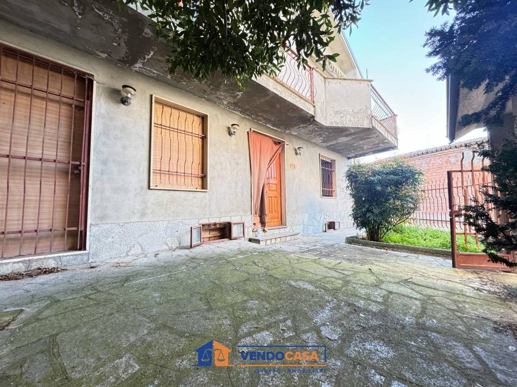 Villa a Nizza monferrato in Viale dei Partigiani, 21 - Foto 3