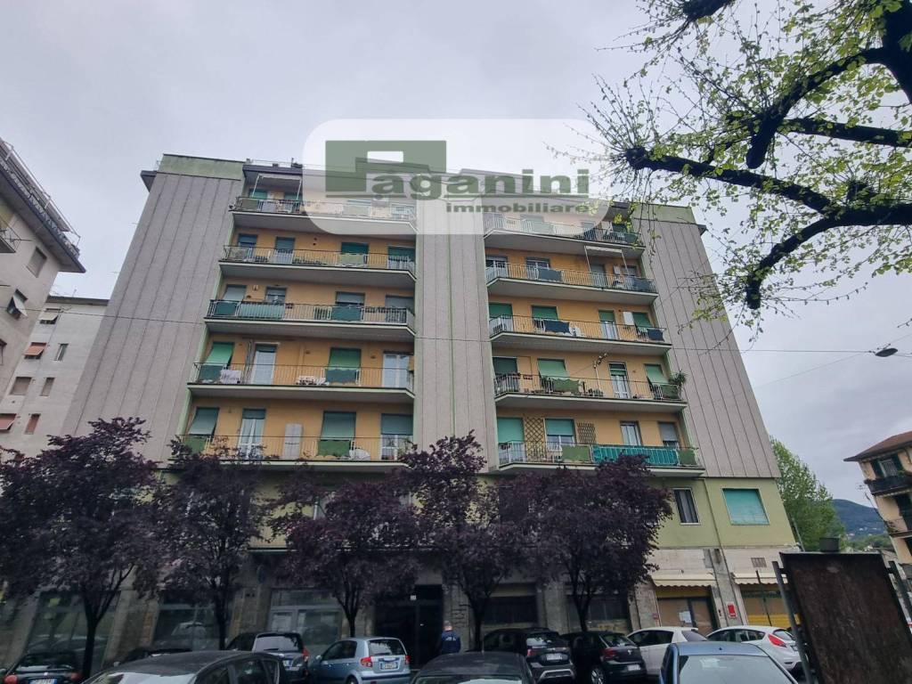 Appartamento a La spezia in Via Edmondo De Amicis, 45 - Foto 2