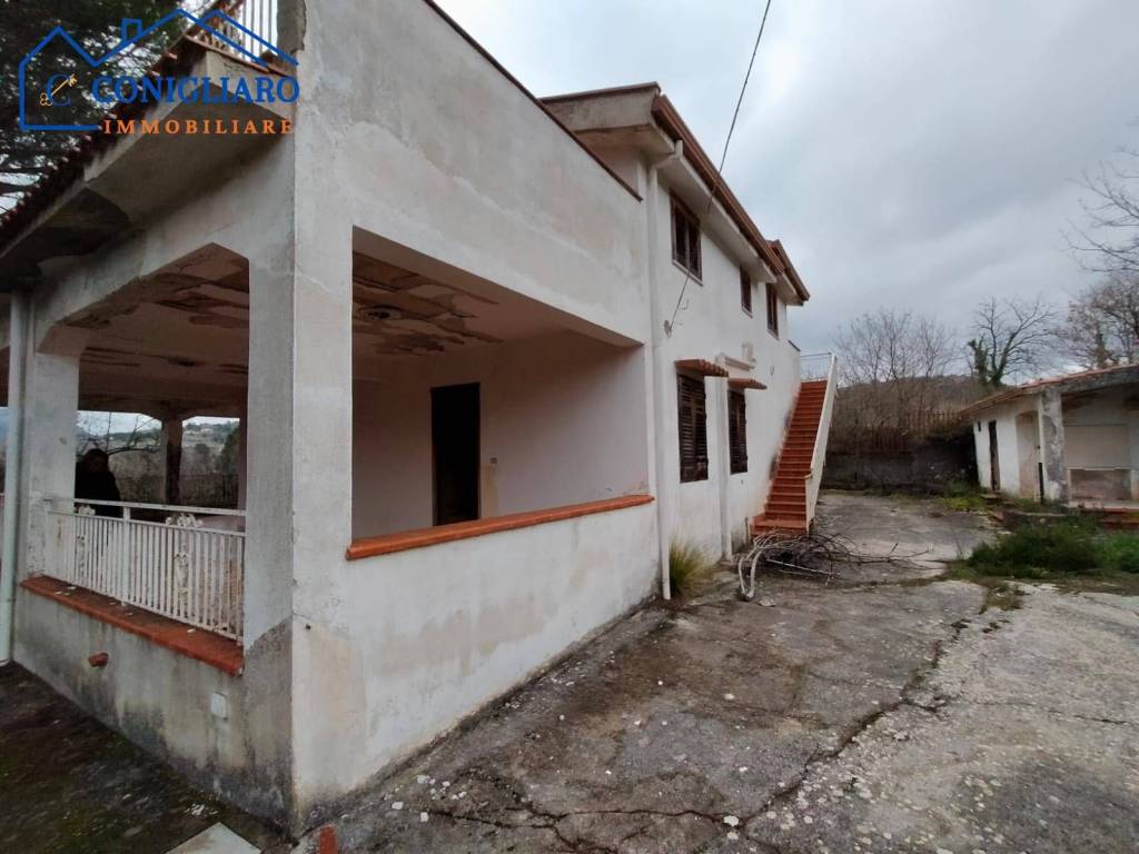 Villa a Piana degli albanesi in contrada Dingoli - Foto 2