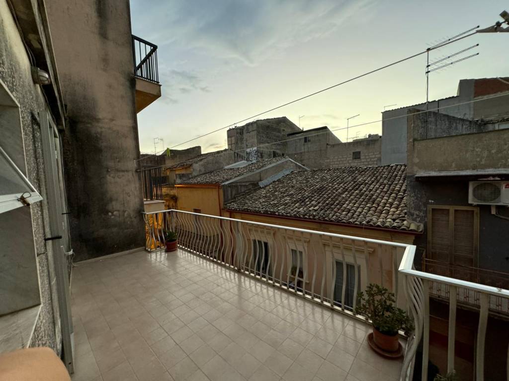 Appartamento a Ragusa in Via Giacomo Sammito - Foto 5