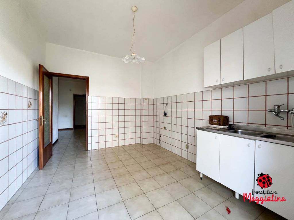 Appartamento a Santo stefano di magra in Via Cisa Sud, 108 - Foto 5